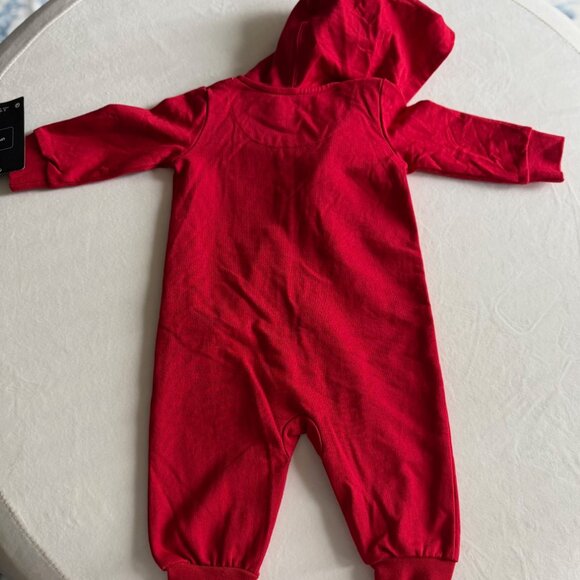 3-6 month boy's Nike Air Jordan hooded jumpsuit, new, red - Picture 2 of 3